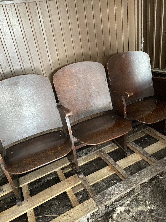 Sièges de cinéma vintage – Chaises & fauteuils, Wood (photo 3 of 6)