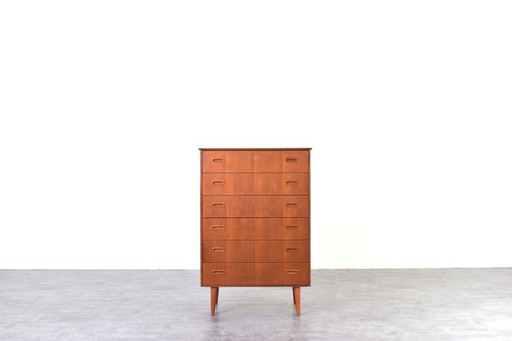 Mid-Century Danish Teak Chest of Drawers, 1960s