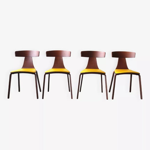 Set di 4 sedie Remo di Konstantin Grcic per Plank, Italia, 2017.