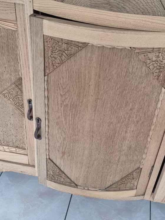 Image 1 of Esszimmer-/Küchenschrank aus der Mitte des Jahrhunderts mit Bleiglasfenstern und einer wunderschönen Oberfläche