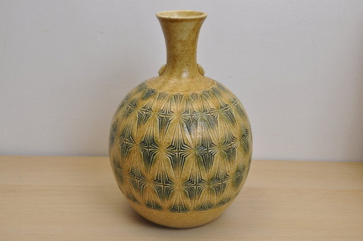 Vase - Kato Touzabrou Akazu-oven Kizeto - Japan
