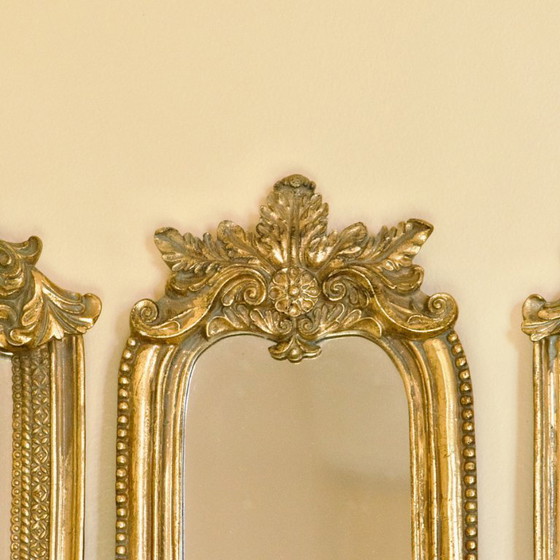 Image 1 of Exceptionnel triptyque de miroirs baroques du XIXe siècle en bois doré