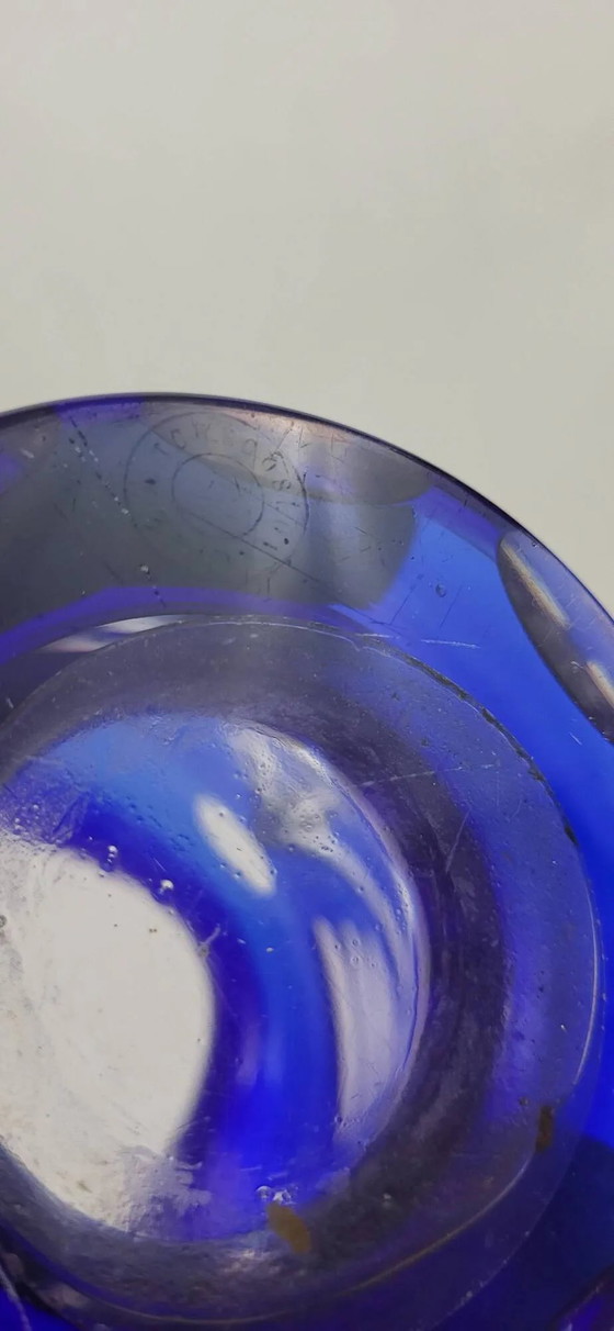 Cobalt blue crystal vase, Czechoslovakia – Glass (photo 7 of 7)