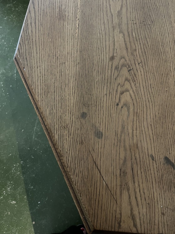 Image 1 of Tavolo ottagonale
Realizzato in rovere