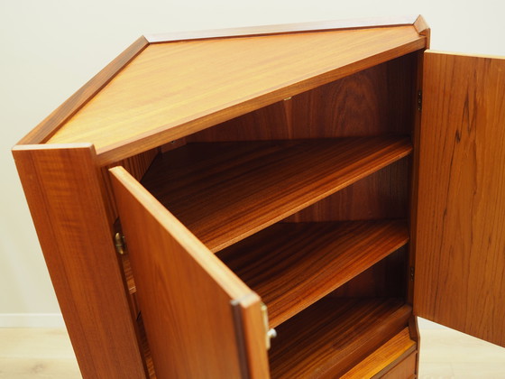 Image 1 of Eckschrank aus Teakholz, dänisches Design, 1970er Jahre, Produktion: Dänemark