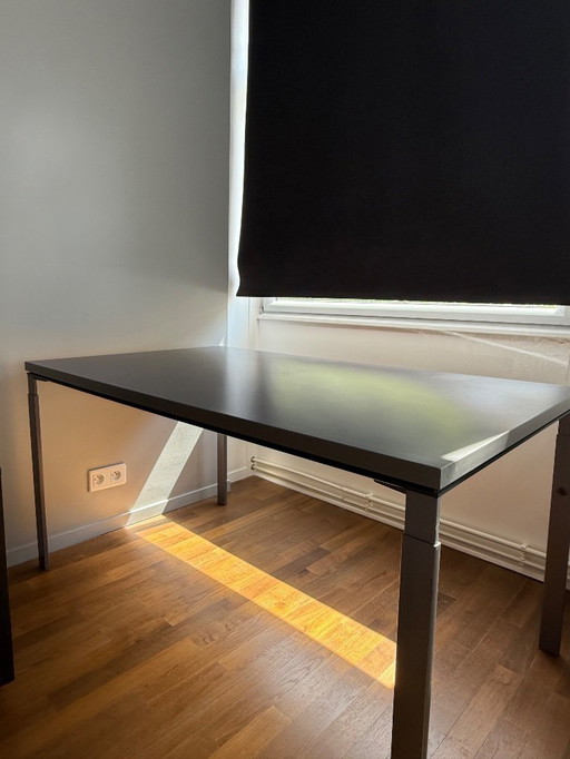 Table bureau Knoll