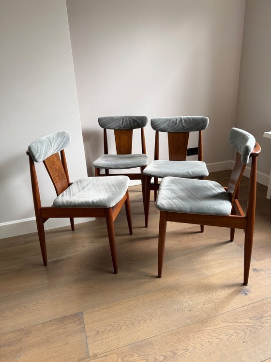 Image 1 of Chaises de salle à manger vintage - ensemble de quatre