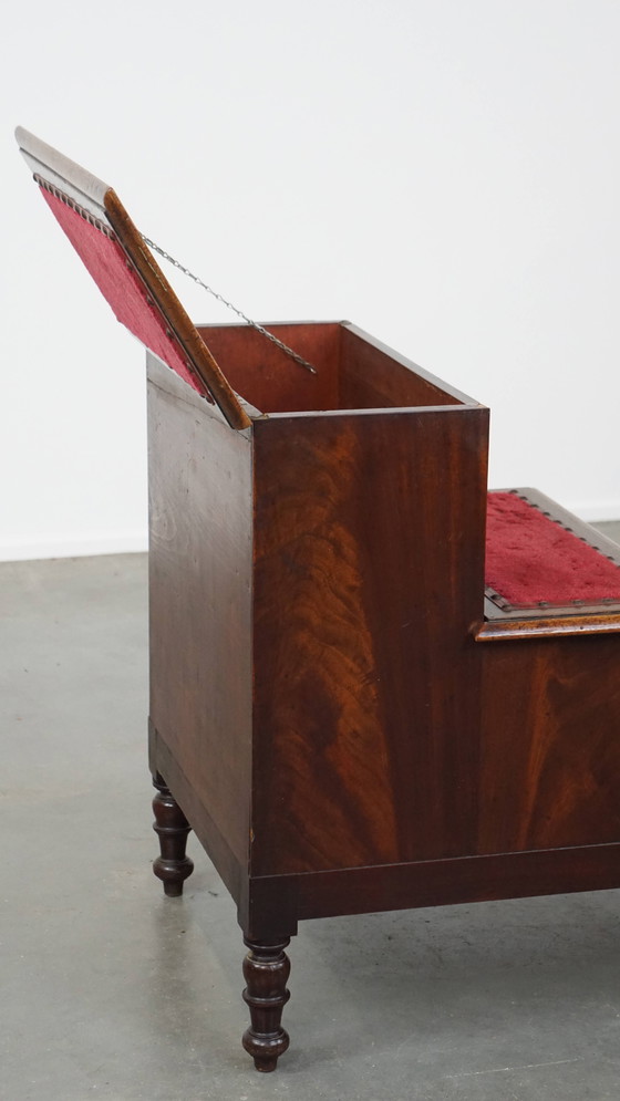 Image 1 of Scale della biblioteca