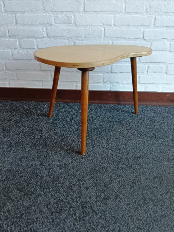 Wooden kidney-shaped side table from the 50s/60s (photo 2 of 15)