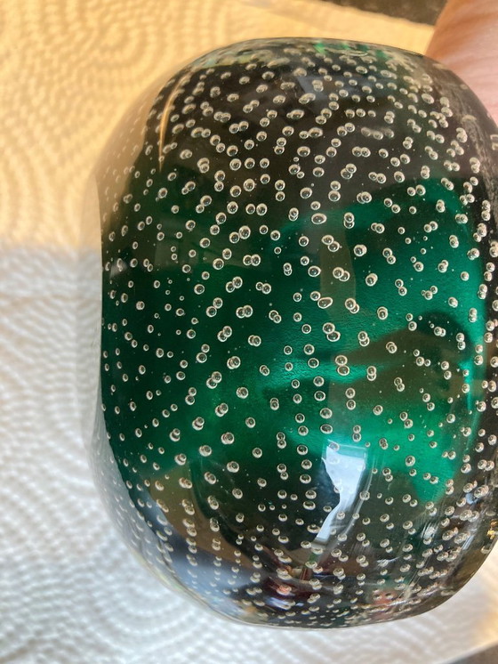 Image 1 of Kleuren van een pauw - Murano Italië - Sommerso Bullicante - Asbak - Vintage 1960