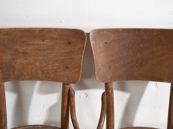 Pair of antique bentwood chairs in the Thonet style – Central Europe, circa 1920 – Dining chairs, Bauhaus (photo 38 of 40)