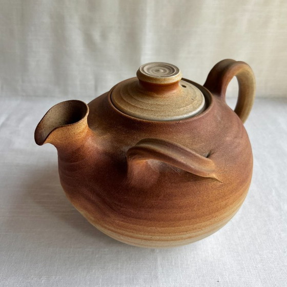 Image 1 of Deense steengoed theepot uit de jaren 70 van Karlslunde Keramik - Sculpturale Wabi Sabi