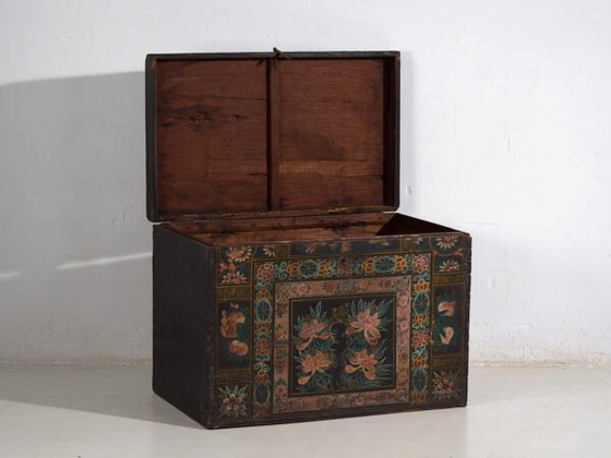 Antieke Chinese beschilderde kist van grenenhout – China, circa 1900 – Opbergkast, Iron (photo 17 of 40)