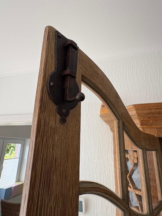 Sekretär-Vitinenschrank aus massiver Eiche – Schränke, Wood (photo 6 of 8)
