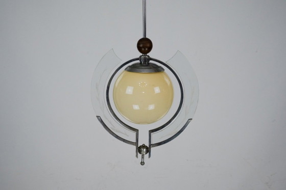 Image 1 of Lampada a sospensione Art Déco italiana degli anni '30 con vetro inciso e globo color ambra.