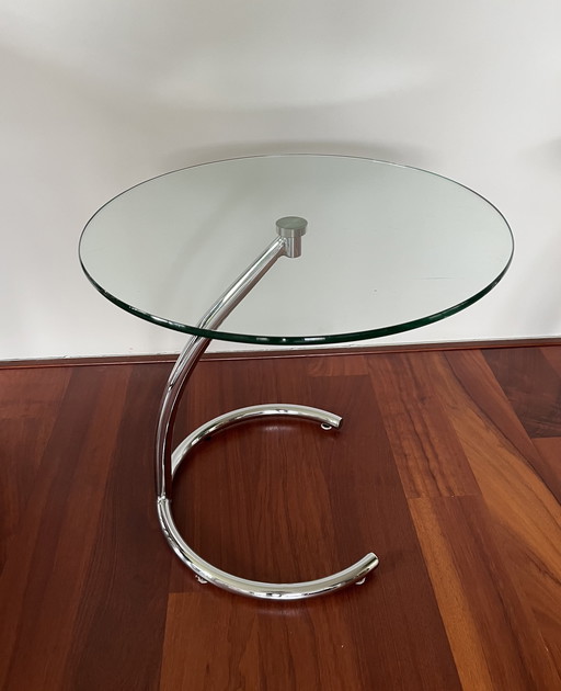 2 tables d'appoint en verre