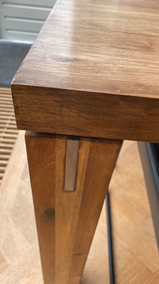 Image 1 of Beautiful Bert Plantagie walnut dining table