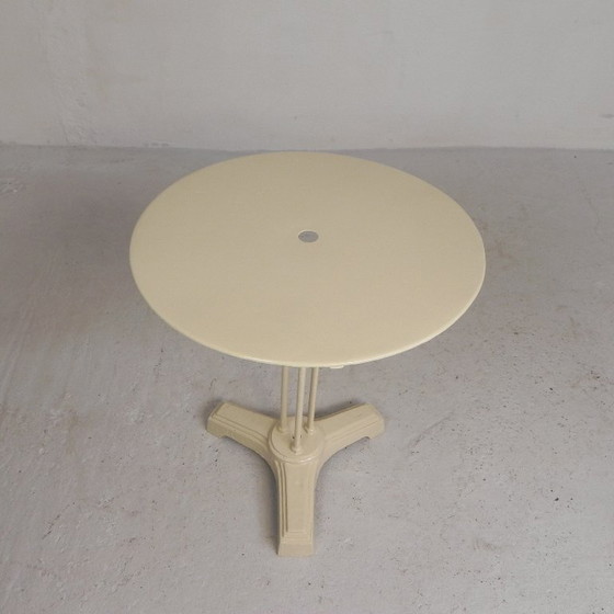 Bistro table with cast iron legs and round steel top, 1930s – Dining tables (photo 3 of 22)
