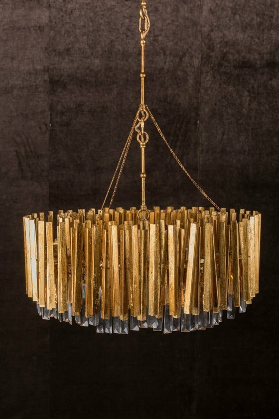 Image 1 of Lujosa lámpara de araña dorada