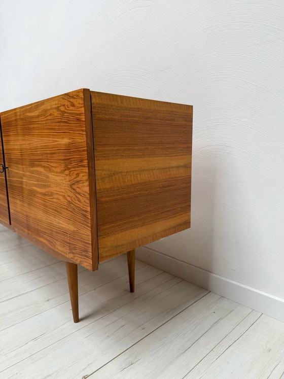 Credenza tedesca Mid-Century in noce, anni '60 – Credenze, Legno (photo 6 of 10)