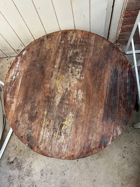Image 1 of Round coffee table