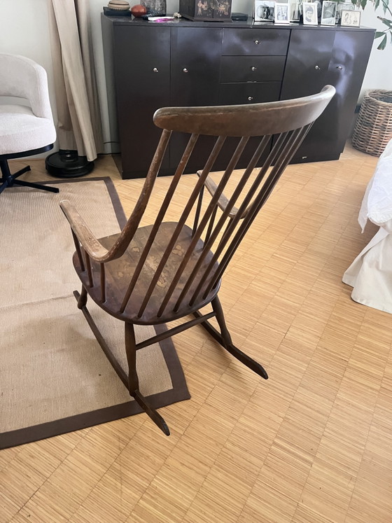 Fauteuil à bascule Grandessa, design suédois de Lena Larsson – Grandessa van Lena Larsson, Rocking chairs (photo 3 of 5)