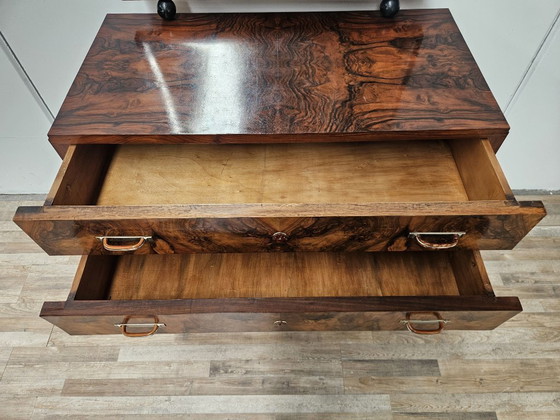 Image 1 of 1940s Art Decò sideboard in walnut burl with mirror