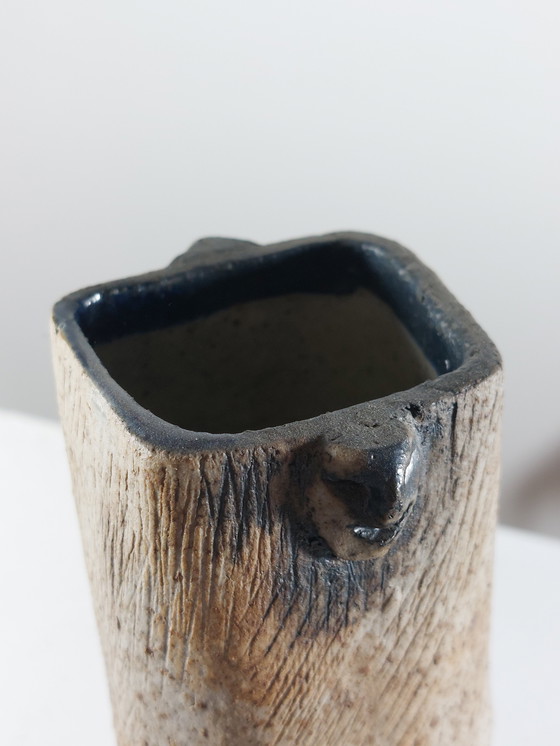 Image 1 of Vaso in ceramica d'artista con decorazione a graffiti vintage di metà secolo