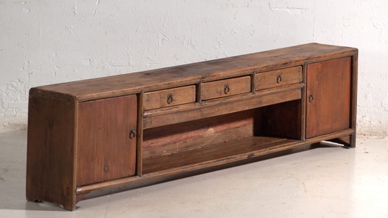 Antique low cabinet in pine wood – China, circa 1900 – Storage cabinet, Iron (photo 3 of 40)