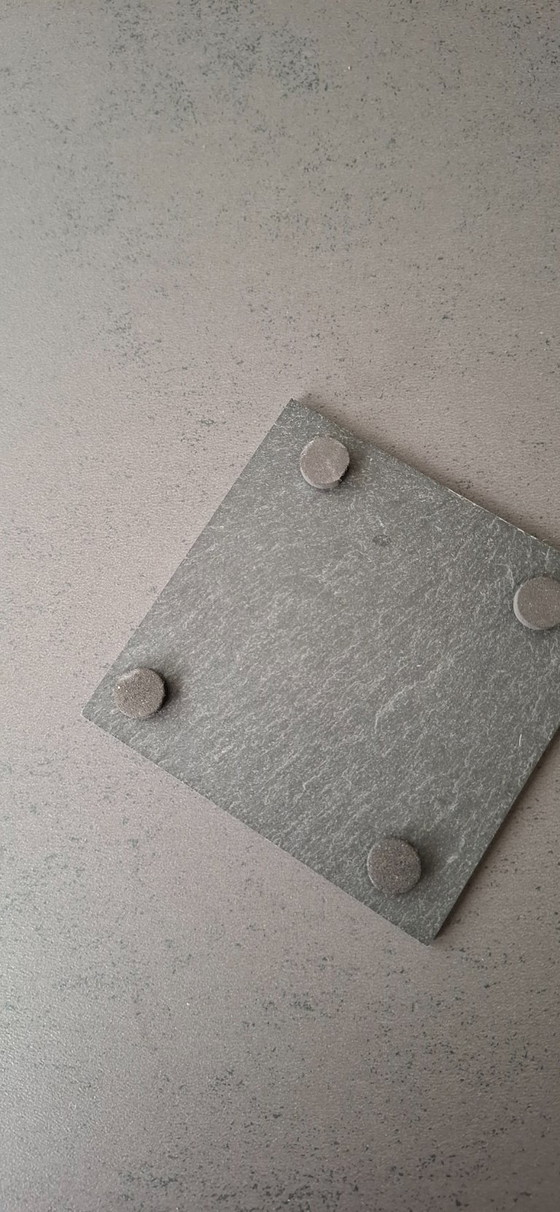 Image 1 of table à manger avec un magnifique plateau en céramique