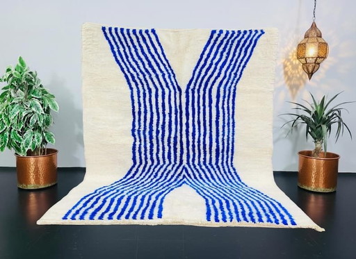 Alfombra bereber hecha a mano, artesanía tradicional, azul y blanco, tamaño 250/350 cm. – Accupunto, vloerkleden en tapijten