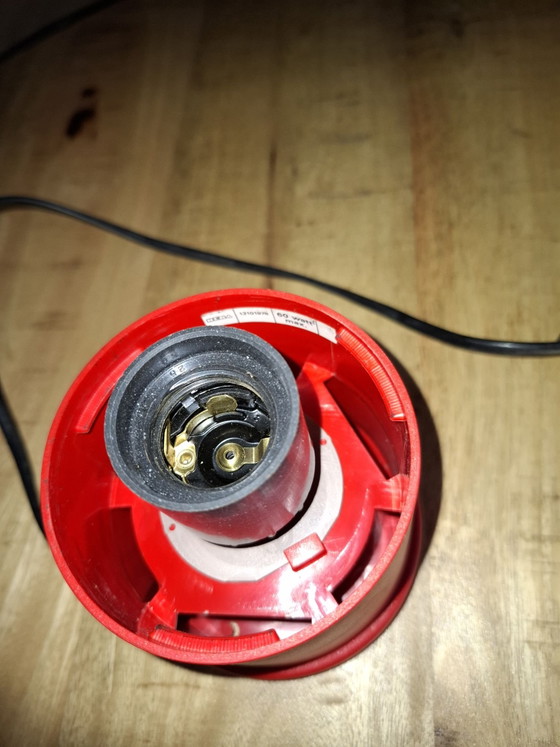 Set di 2 Lampade da tavolo Hema classiche degli anni '70, Plastica, Rosso (foto 3 di 5)