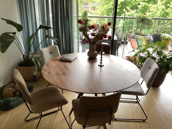 Image 1 of table à manger ronde en noyer