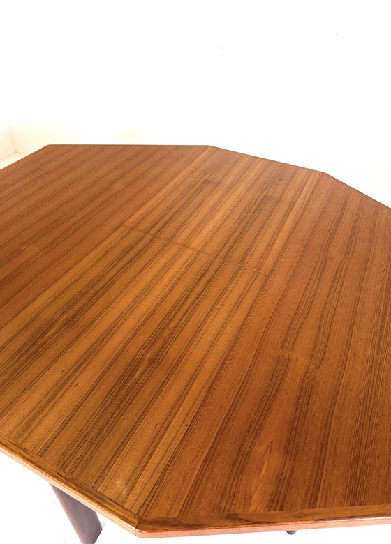 Image 1 of Table de salle à manger extensible vintage en teck danois des années 60