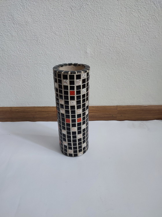 Image 1 of Jarrón de mosaico de la vendimia '70 Negro Blanco Rojo Azulejos articulados