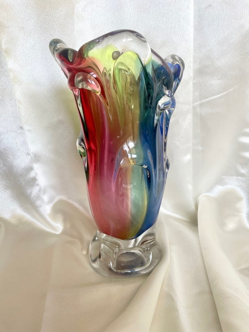 Elegant hand-blown glass vase – Marinha Grande, Portugal