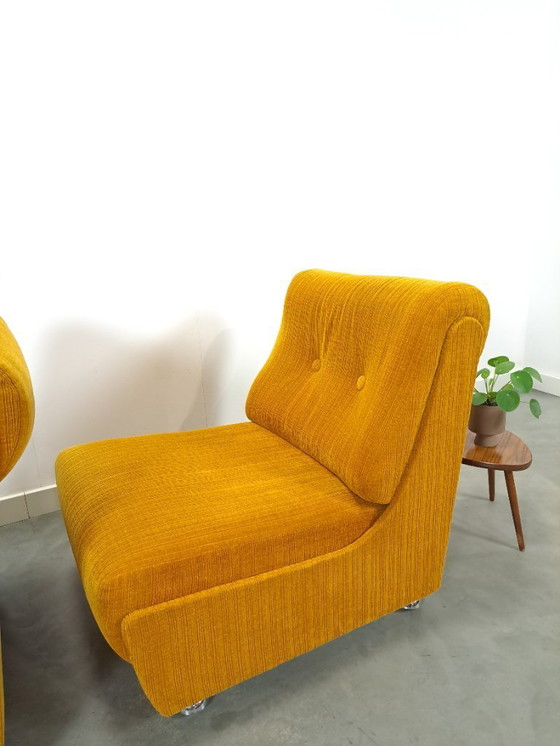 Image 1 of Divano componibile, poltrone giallo caldo