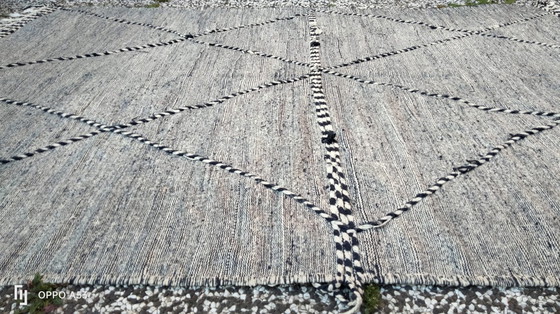 Image 1 of Handgeknoopt Berber kleed wol 279x186cm