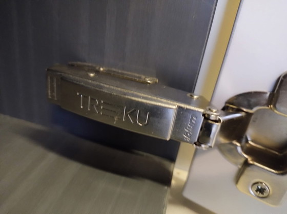 Image 1 of Mueble TV TREKU