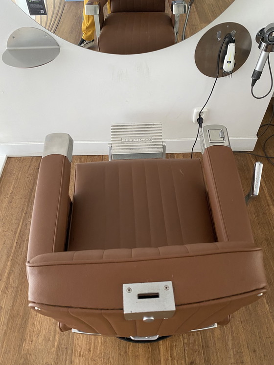 Image 1 of Belmont Barberchair uit 1958