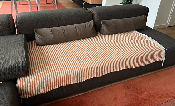 Image 1 of Sleek modular corner sofa Leolux (2x three-seater sofa and 1x footstool)