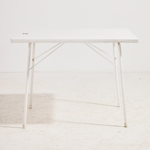 MK12003 Opklapbare tuintafel van Karasek – Metal, Plastic