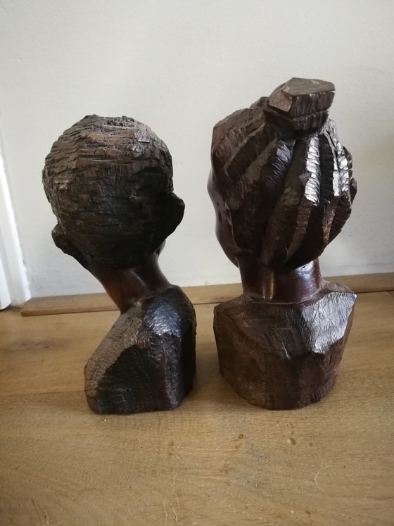 Image 1 of Preciosas, originales y geniales estatuas de madera procedentes de Sudáfrica.
