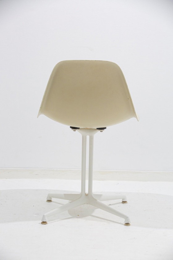 Image 1 of Herman Miller La Fonda White