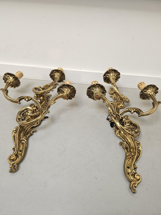 Coppia di esclusive lampade da parete in bronzo in stile Luigi XV, a 3 luci – Applique, Bronze (photo 9 of 14)
