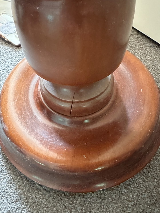 Image 1 of Supporto per piante antico in legno con colonna tornita