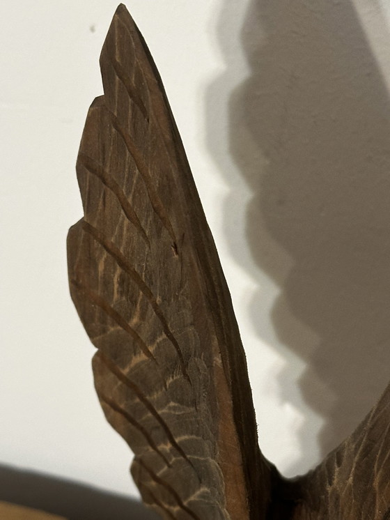 Image 1 of Aigle en bois sculpté - fabrication artisanale vintage Allemagne 