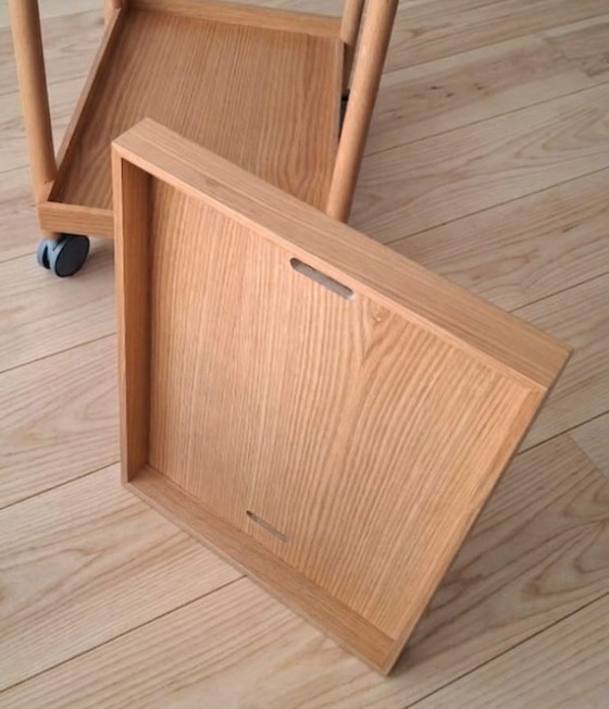 Image 1 of Servierwagen/Trüffeltisch/Beistelltisch aus Eichenholz „Mai Tai“ mit Rollen – Punt Mobles