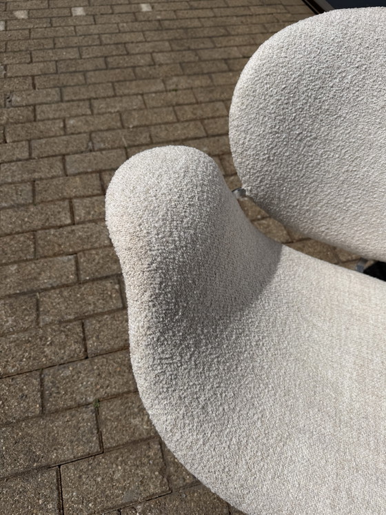 Image 1 of Artifort Big Tulip 1ste éditie P. Paulin Beige/écru Bouclé
