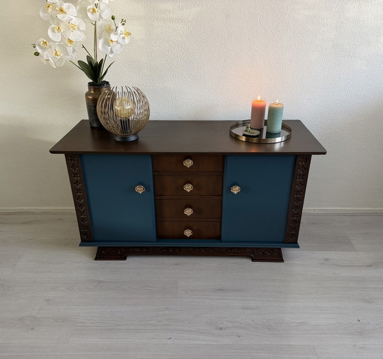 Image 1 of Laag dressoir gerestyled